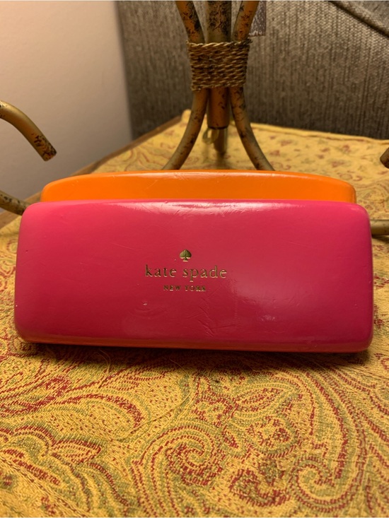kate spade Handbags - kate spade Pink and Orange Hard Sunglasses Case with Gold Logo